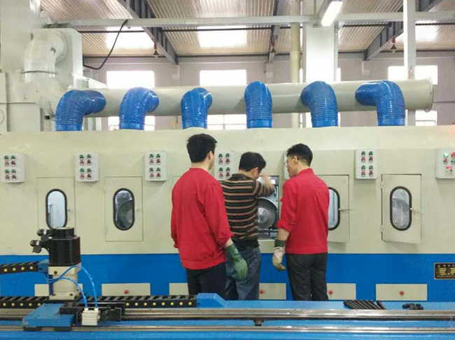 外圓拋光機(jī)現(xiàn)場調(diào)試 外圓拋光機(jī)現(xiàn)場調(diào)試